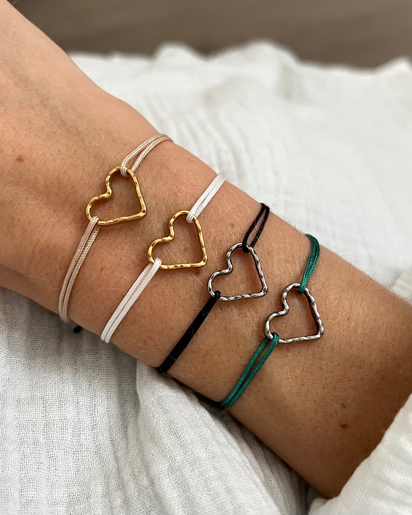 BRACELET ⟩ LOVE