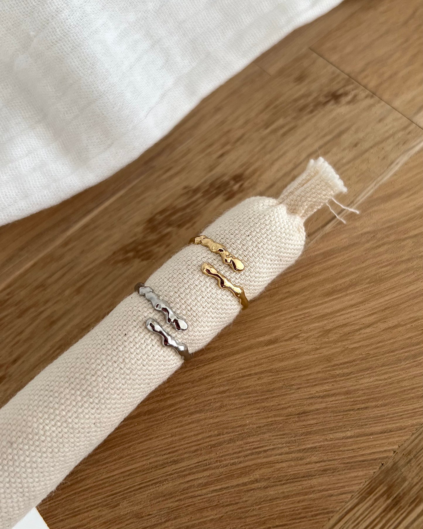 BAGUE ⟩ PIA