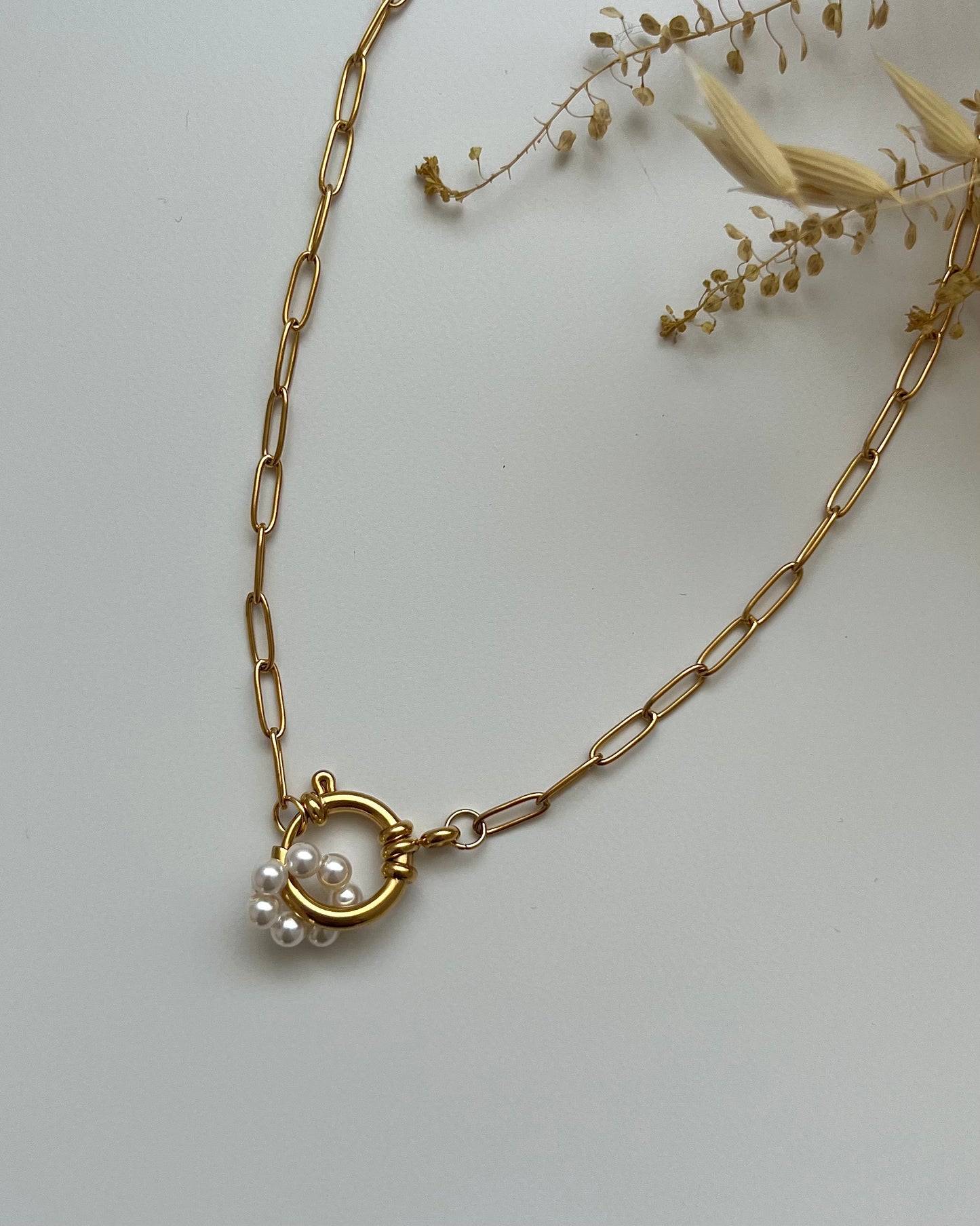 COLLIER ⟩ EMY